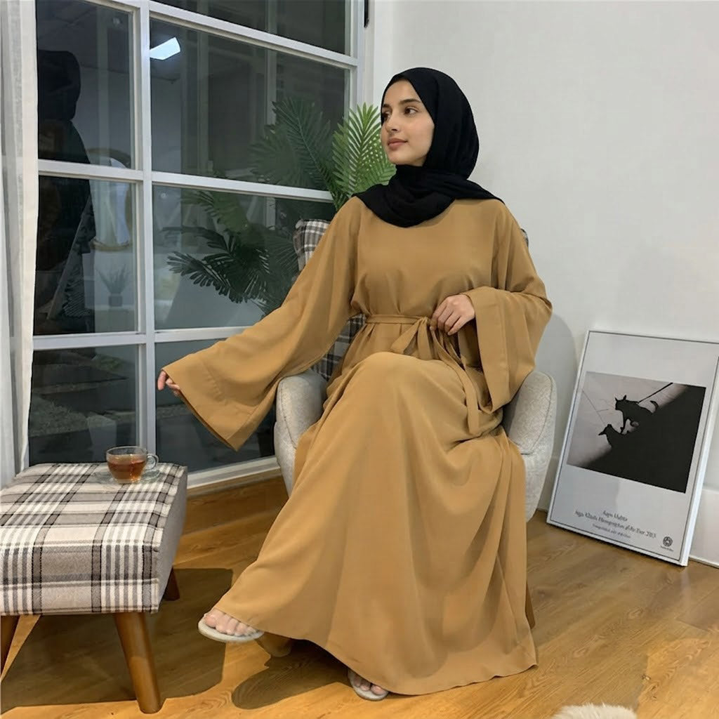 The 'Urban Grace' Solid-Colour Column Abaya